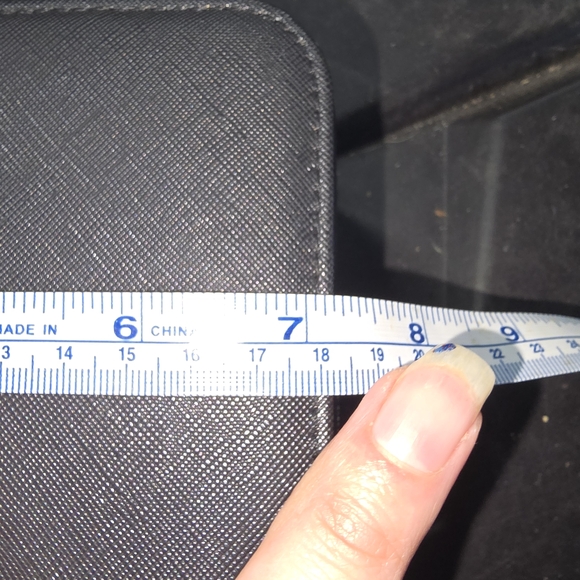 NWOTS! Pandora Black Small Textured Hard Shell Case - Picture 7 of 8